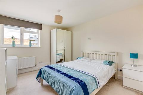 2 bedroom apartment for sale, Limerick Close, London SW12