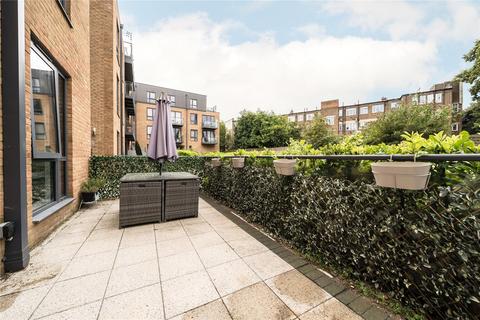 1 bedroom apartment for sale, Boundaries Road, London SW12