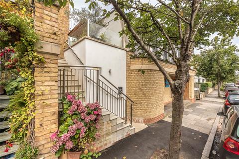 1 bedroom apartment for sale, Upper Richmond Road West, London SW14