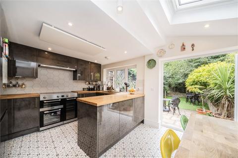 3 bedroom terraced house for sale, Eversleigh Road, London SW11