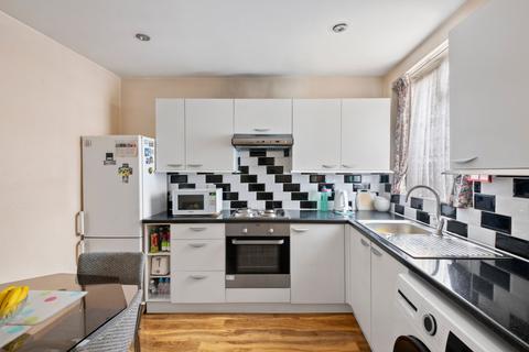 2 bedroom house for sale, Mount View, The Common, UB2