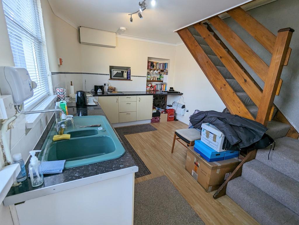 Ground Floor Apartment One