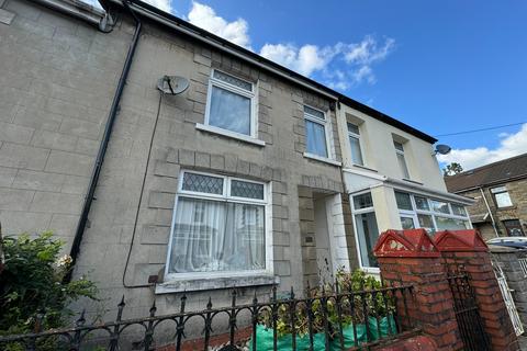 3 bedroom terraced house to rent, Argyle Street, Abercynon, Mountain Ash