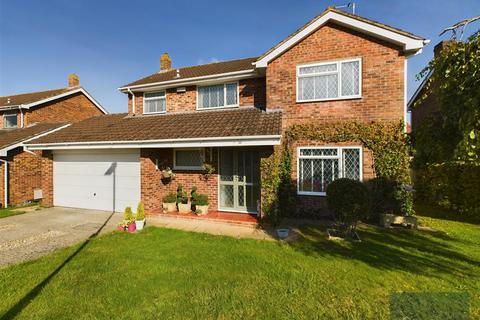 4 bedroom house for sale, Elm Close, Bowerhill Melksham SN12