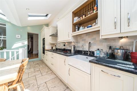 3 bedroom semi-detached house for sale, Lillieshall Road, London SW4