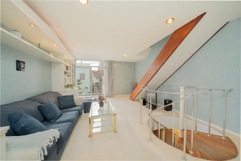 3 bedroom house for sale, Child's Street, London SW5