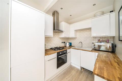 2 bedroom apartment for sale, Wandsworth Bridge Road, London SW6