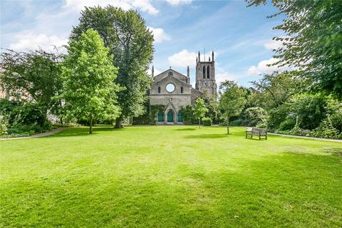 1 bedroom apartment for sale, St James's Gardens, London W11