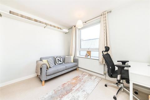 2 bedroom apartment to rent, Sheridan House, Kennington SE11