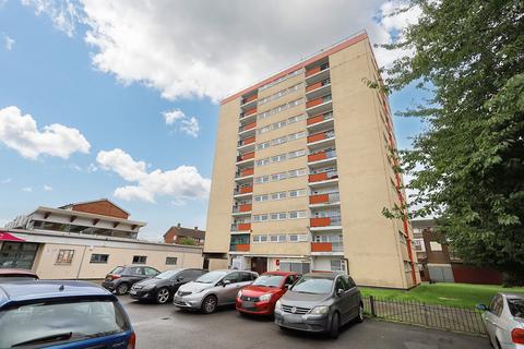 2 bedroom flat for sale, Station Road, London E7