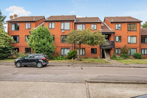 1 bedroom flat for sale, Tithe Barn Close, Kingston