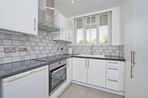 3 bedroom apartment for sale, London W2