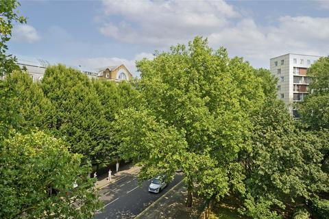 3 bedroom apartment for sale, London W2