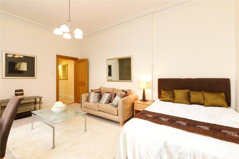 Studio to rent, London SW7