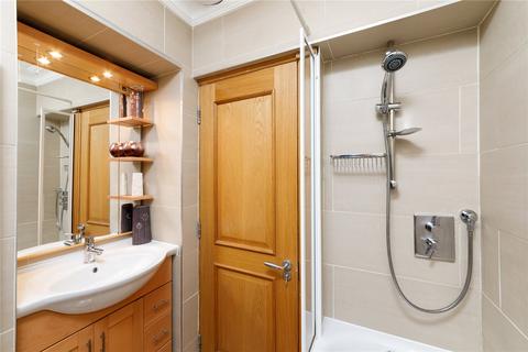 Studio to rent, London SW7
