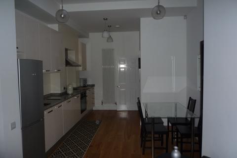 3 bedroom flat to rent, Whitehall Park, London N19