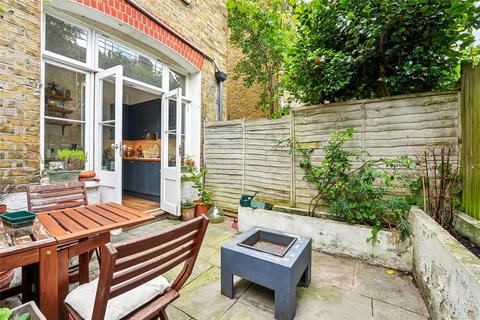 2 bedroom apartment for sale, Stapleton Road, London SW17