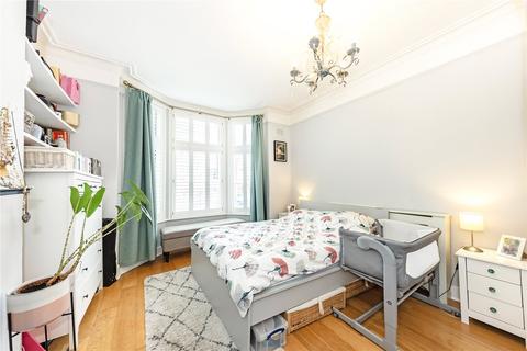 2 bedroom apartment for sale, Chaplin Road, London NW2