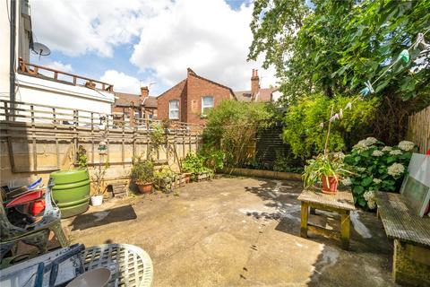 6 bedroom terraced house for sale, Beaconsfield Road, London NW10