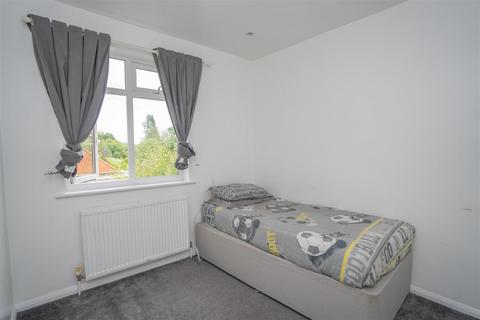 2, Orchard Villas Wexham Street, Wexham, Slough, SL3 6NY