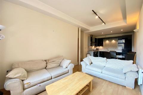 2 bedroom apartment to rent, Macintosh Mill, Manchester