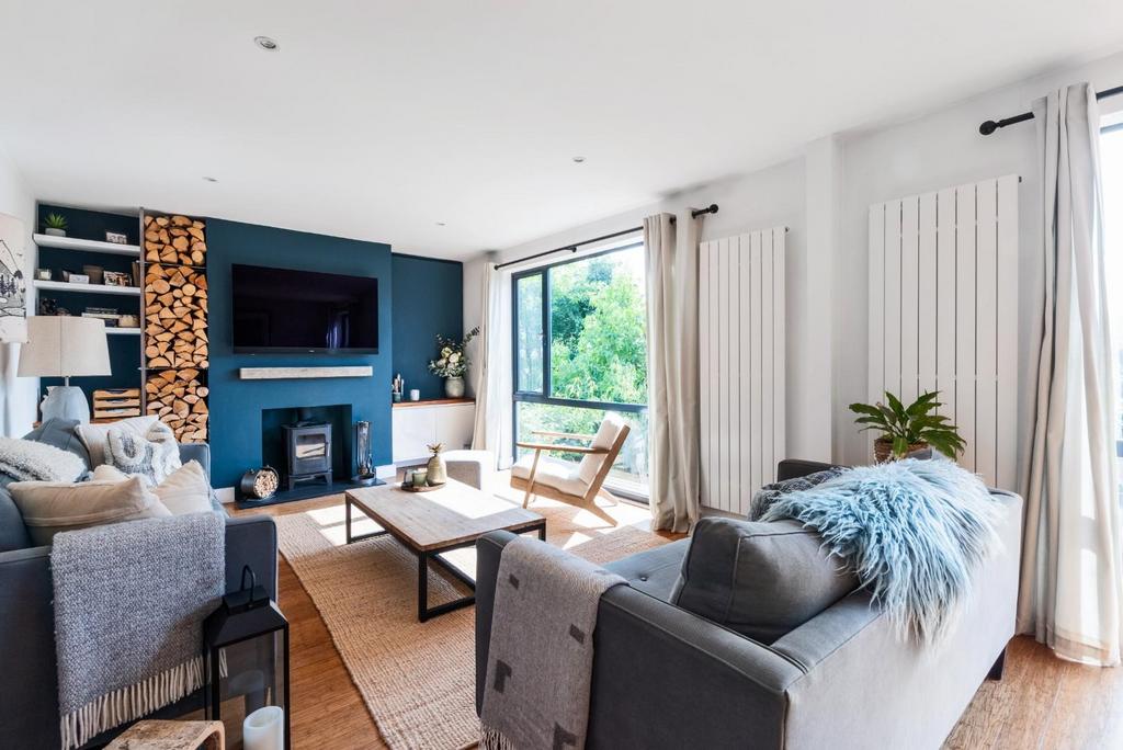 21 West View Road, Batheaston BA1 7 PN-6.jpg