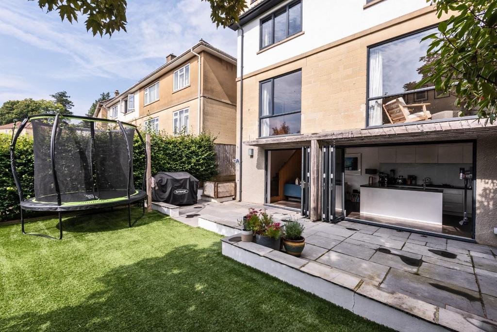 21 West View Road, Batheaston BA1 7 PN-13.jpg