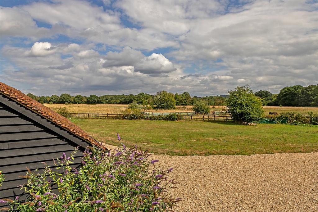 Sleapshyde Farm2024-94.jpg