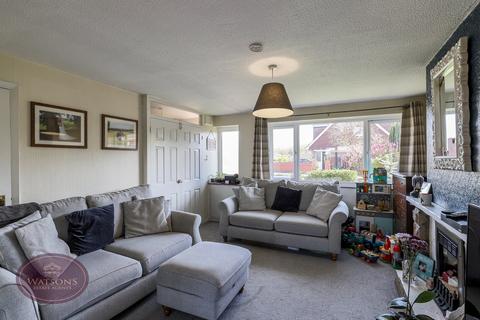 5 Armstrong Road, Nottingham, NG6 7AS