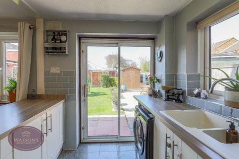 5 Armstrong Road, Nottingham, NG6 7AS