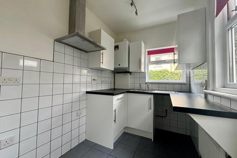 1 bedroom flat to rent, Holland Road, IP11 2AZ