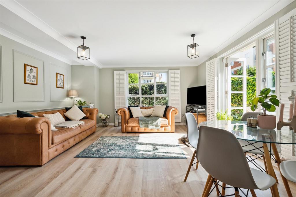 Oast Lodge, W4 - FOR SALE
