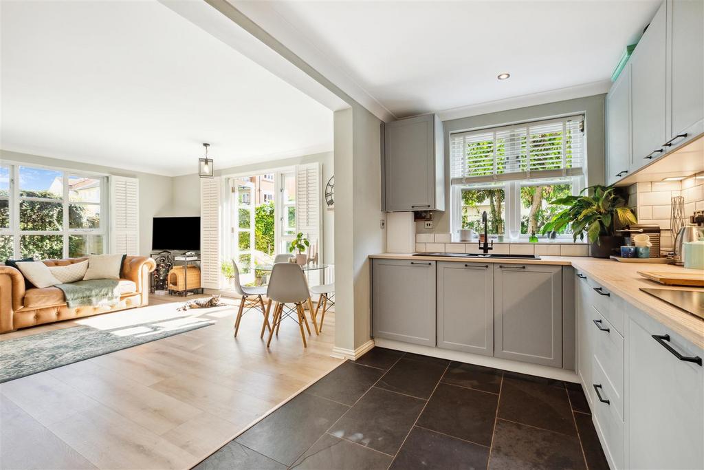 Oast Lodge, W4 - FOR SALE