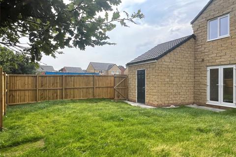 4 bedroom detached house to rent, Blackthorne Close, Bradford, West Yorkshire, BD2