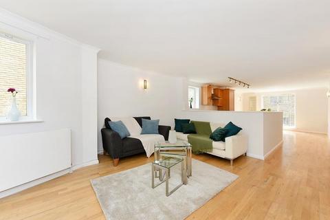 2 bedroom flat for sale, Armoury House, Gunmakers Lane, London E3