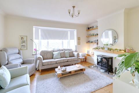 61 Frederick Road, Rainham, RM13 8NR