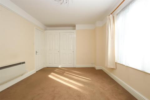 1 bedroom flat to rent, 26-28 Wells Road, Bath BA2