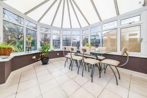 3 Williams Way, Dartford, DA2 7WF