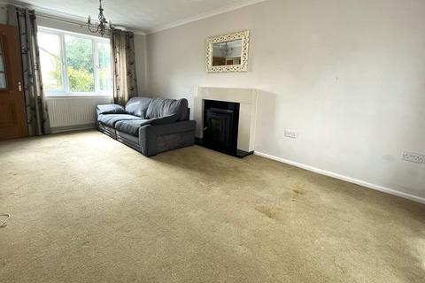 27 Newbery Close, Colyton, EX24 6TJ