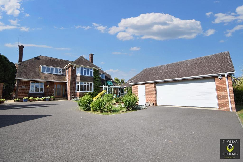Pirton Lane, Churchdown 5 bed detached house for sale £1,000,000