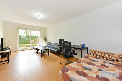 2 bedroom apartment for sale, Amelia House, Boulevard Drive, Colindale, London, NW9