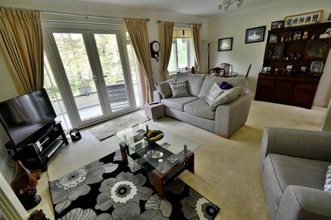 2 bedroom apartment for sale, Aldridge Road, Ferndown, BH22