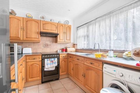 2 bedroom end of terrace house for sale, St Mary's Approach, Manor Park, London, E12