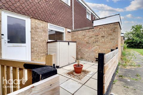 2 bedroom end of terrace house for sale, Dunsmore Close, Cambridge