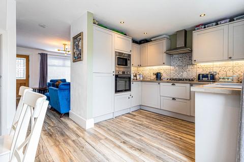 11 Benbecula Way, Urmston, Manchester, M41 7FR
