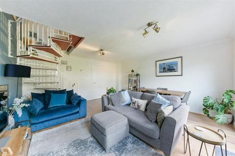 3 bedroom house for sale, Regent Place, London SW19