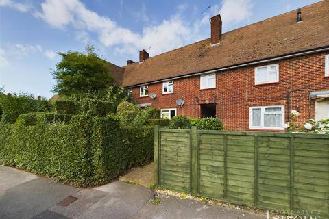 2 bedroom maisonette for sale, Queen Mary Avenue, Basingstoke RG21