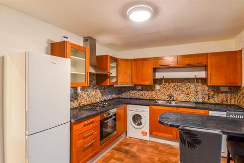 2 bedroom terraced house for sale, Mulberry Crescent, Brentford