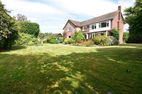 5 bedroom detached house for sale, Gloucester GL19