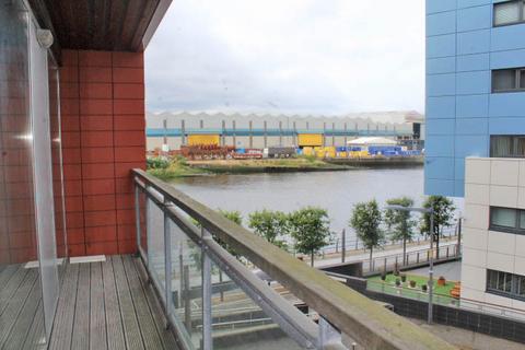 2 bedroom apartment for sale, 2/5, 302 Meadowside Quay Walk, Glasgow Harbour, Glasgow G11 6AX